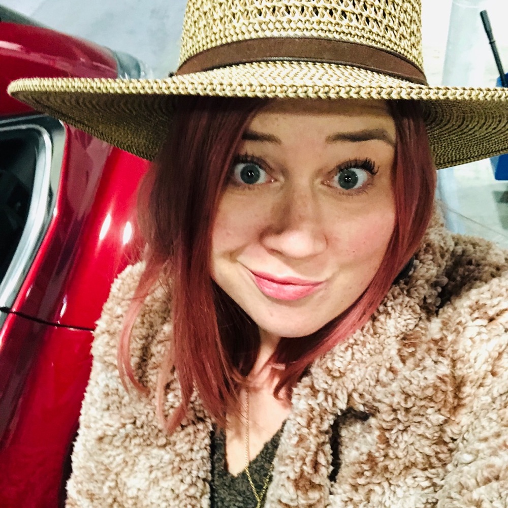 Meet your Posher, Lindsey